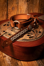 Tatanka guitar strap mid brown suede